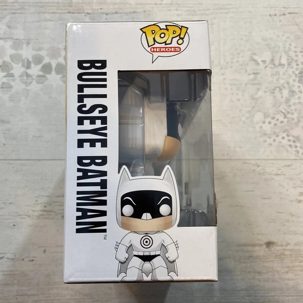 Funko Pop Zebra & Bullseye Batman Exclusive Figures - Picture 7 of 9
